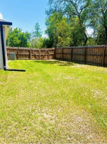 4002 SW 158TH STREET ROAD, Ocala, FL 34473