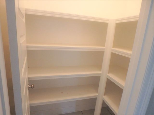 125 Woodscape Drive, Canton, MS 39046