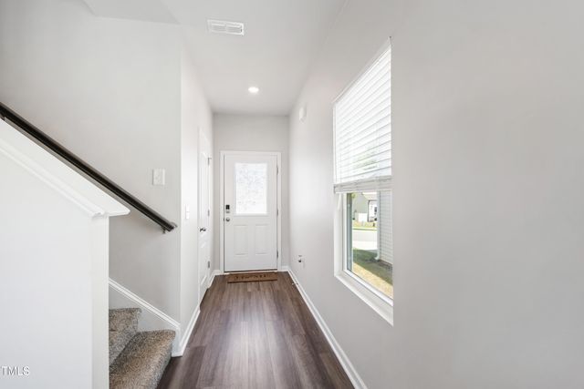 33 White Ash Drive, Clayton, NC 27527