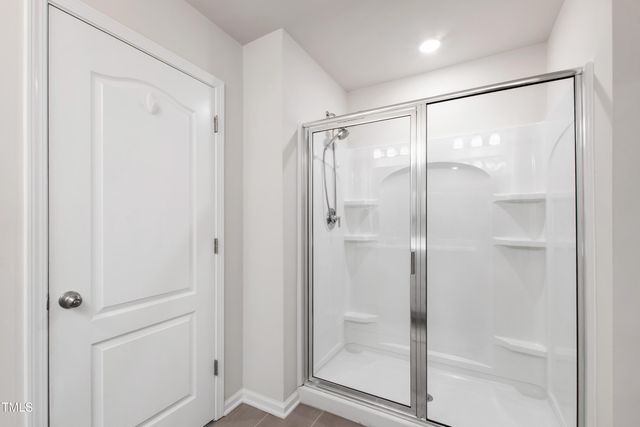 33 White Ash Drive, Clayton, NC 27527