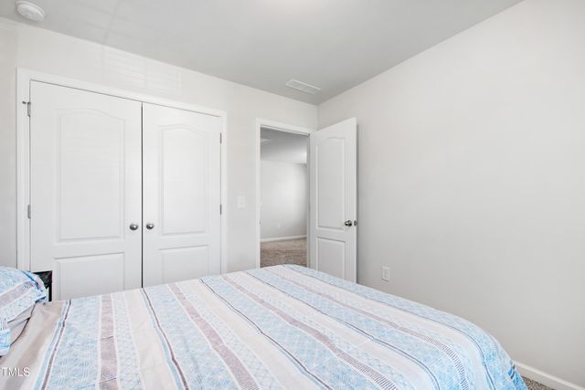 33 White Ash Drive, Clayton, NC 27527