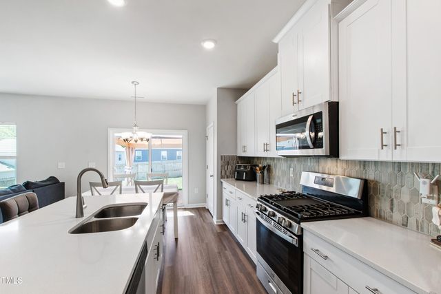 33 White Ash Drive, Clayton, NC 27527