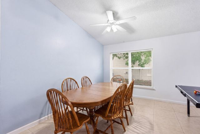 1724 Sawgrass Circle, Greenacres, FL 33413