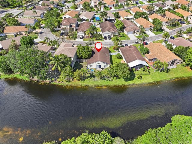 1724 Sawgrass Circle, Greenacres, FL 33413