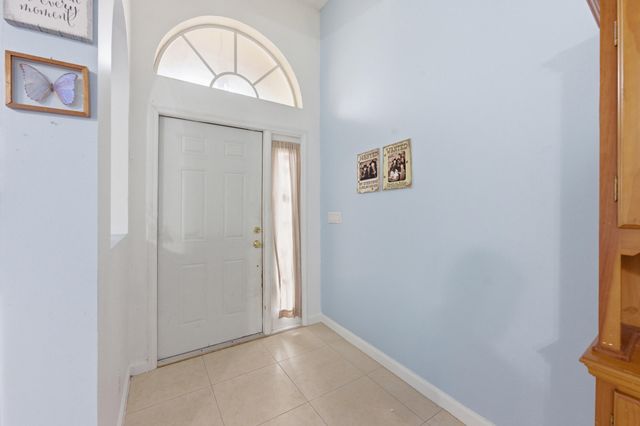 1724 Sawgrass Circle, Greenacres, FL 33413