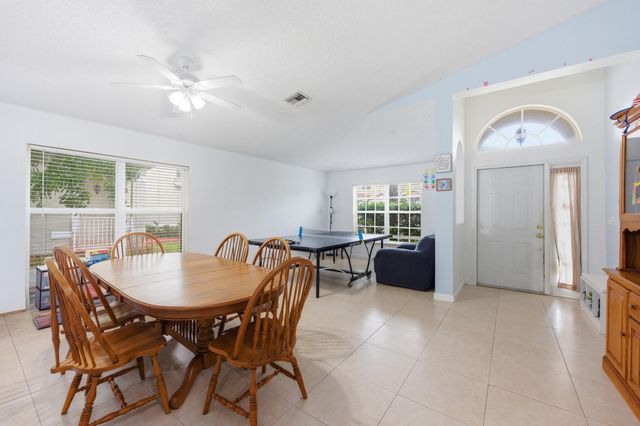 1724 Sawgrass Circle, Greenacres, FL 33413