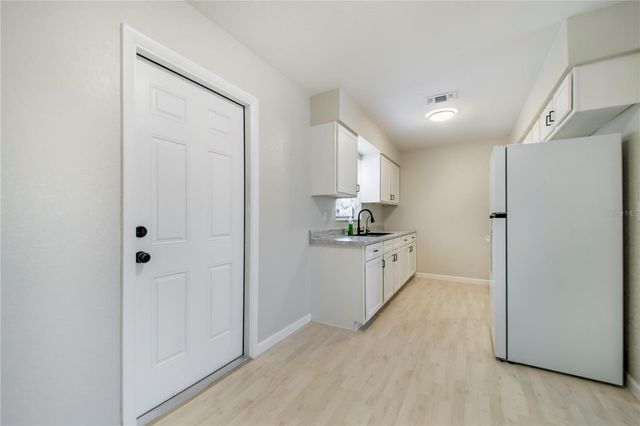 2112 EMBRY AVENUE, Haines City, FL 33844