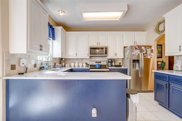 435 Arbor Lawn Drive, Burleson, TX 76028