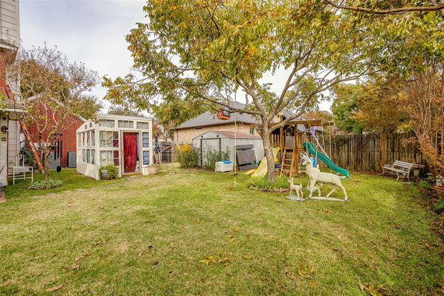 435 Arbor Lawn Drive, Burleson, TX 76028