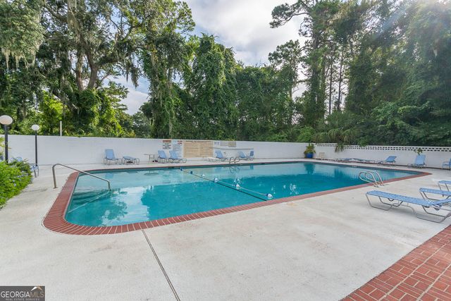 1000 Mallery Street D27, St. Simons, GA 31522