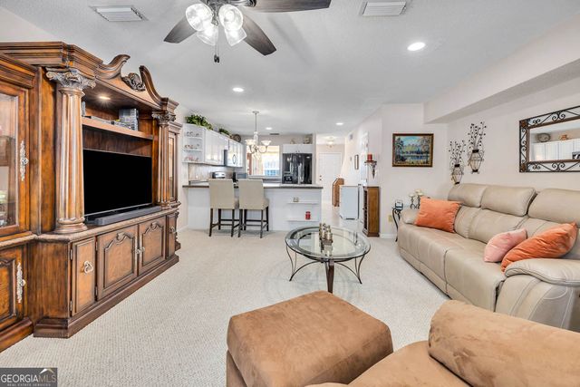 1000 Mallery Street D27, St. Simons, GA 31522