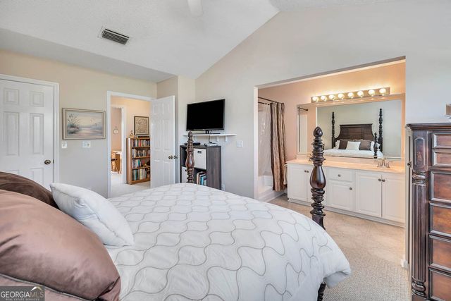 1000 Mallery Street D27, St. Simons, GA 31522