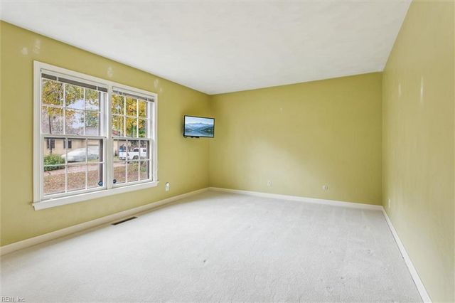 4724 Chalfont DR, Virginia Beach, VA 23464