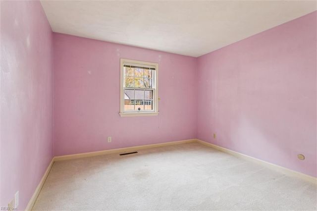 4724 Chalfont DR, Virginia Beach, VA 23464