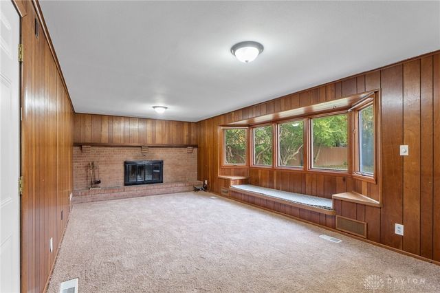 640 Hillcrest Drive, Fairborn, OH 45324