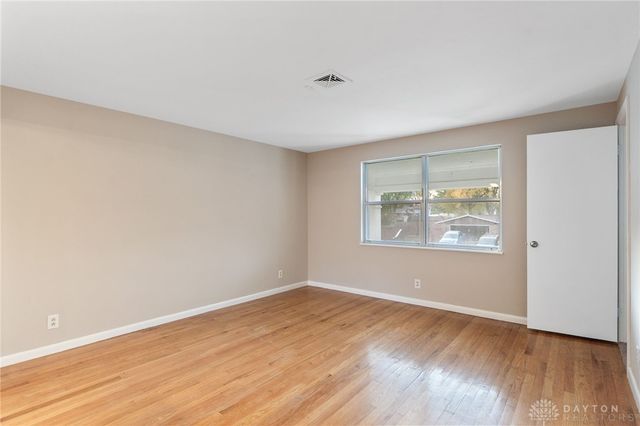 640 Hillcrest Drive, Fairborn, OH 45324