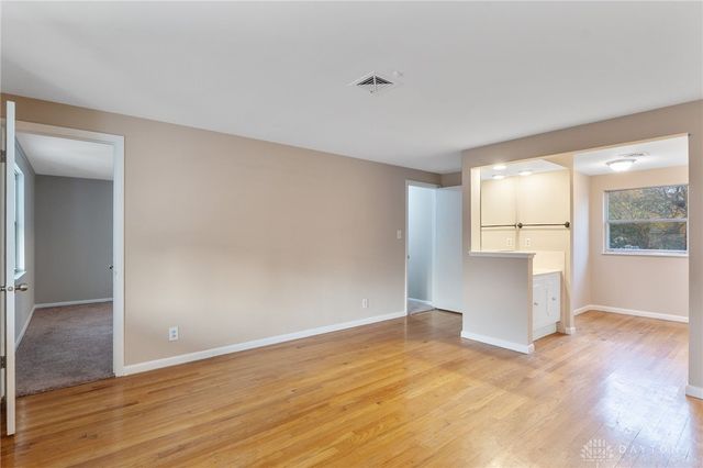 640 Hillcrest Drive, Fairborn, OH 45324