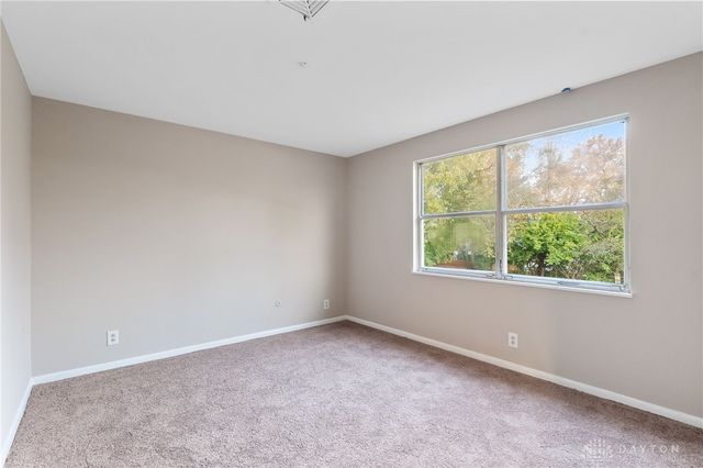 640 Hillcrest Drive, Fairborn, OH 45324