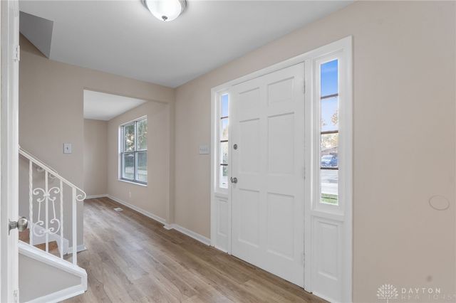 640 Hillcrest Drive, Fairborn, OH 45324