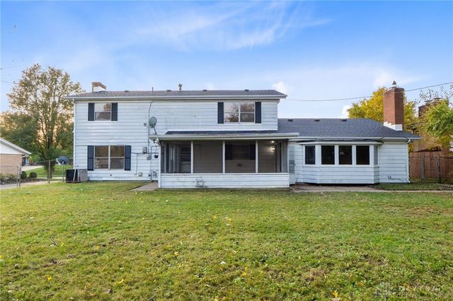 640 Hillcrest Drive, Fairborn, OH 45324