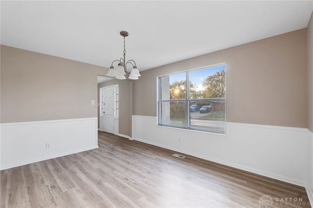 640 Hillcrest Drive, Fairborn, OH 45324