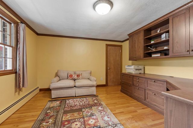23 Hathaway Rd, Lexington, MA 02420