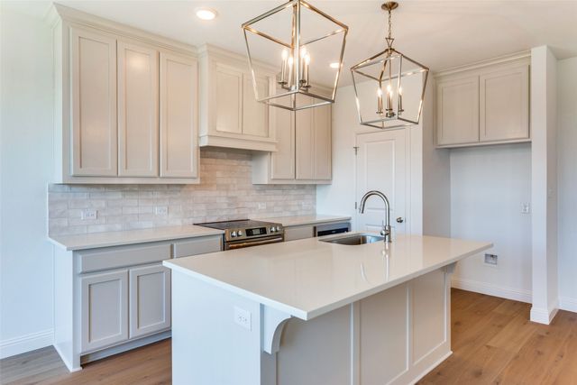 2712 Glasgow Way, Denton, TX 76207