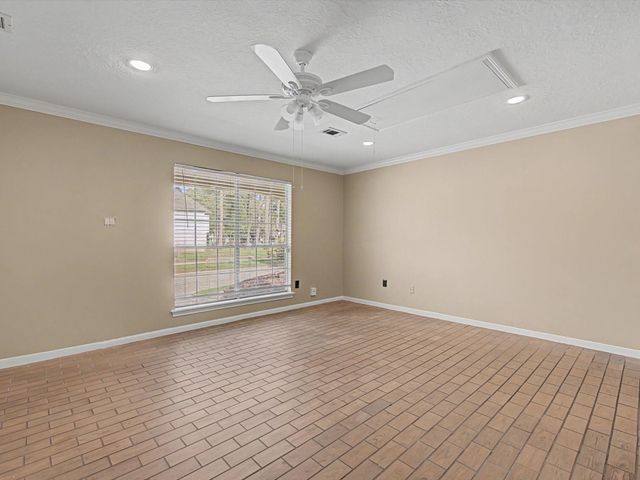 3402 Candleridge Drive, Spring, TX 77388