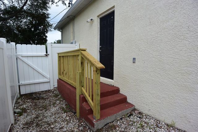 183 HIGHLAND ROAD, Tarpon Springs, FL 34689