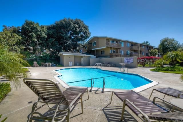 4218 Fiesta Way 3, Oceanside, CA 92057