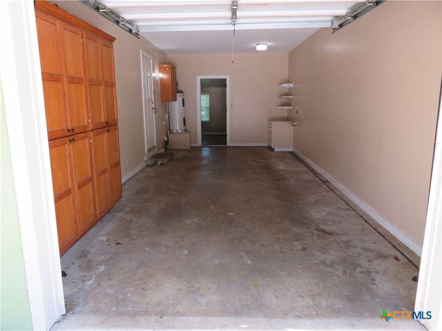 969 Kunkel Street, Seguin, TX 78155