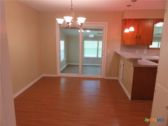 969 Kunkel Street, Seguin, TX 78155