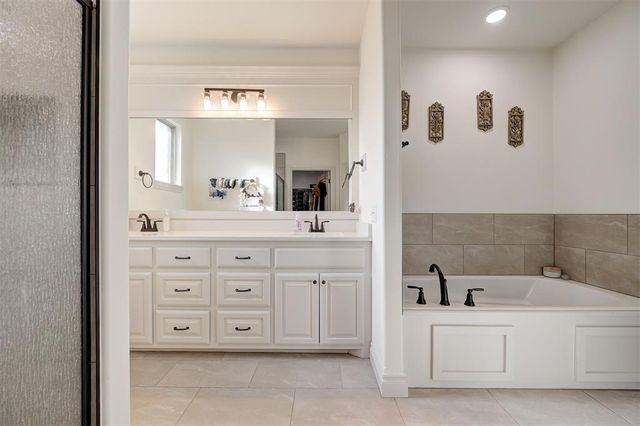 4435 Violet Street, Tuttle, OK 73089