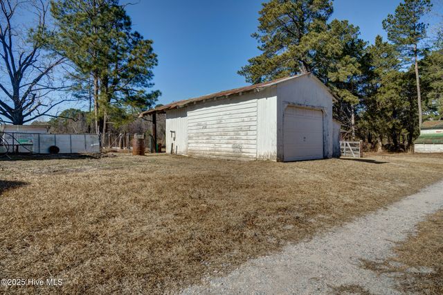 7100 Hunter Hill Road, Rocky Mount, NC 27804