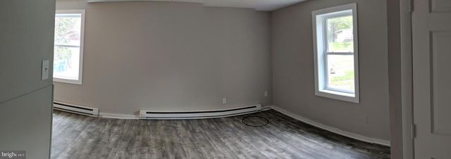 424 TRENTON RD, Browns Mills, NJ 08015