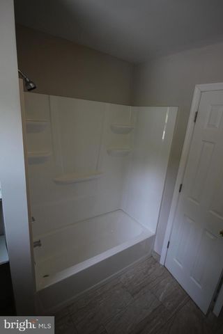 424 TRENTON RD, Browns Mills, NJ 08015