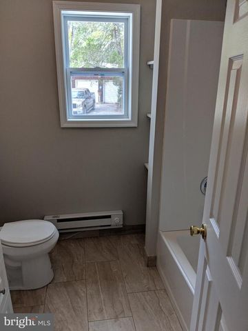 424 TRENTON RD, Browns Mills, NJ 08015