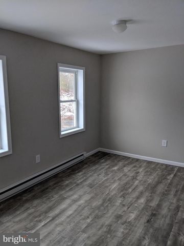 424 TRENTON RD, Browns Mills, NJ 08015