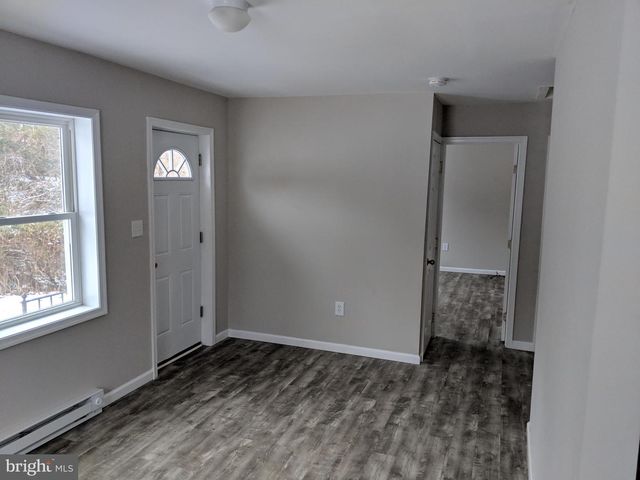 424 TRENTON RD, Browns Mills, NJ 08015