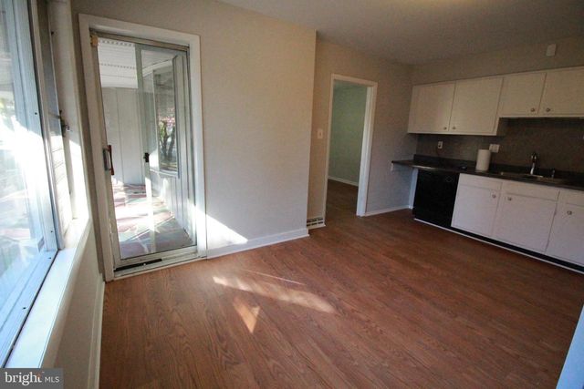 424 TRENTON RD, Browns Mills, NJ 08015