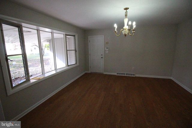 424 TRENTON RD, Browns Mills, NJ 08015