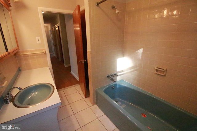 424 TRENTON RD, Browns Mills, NJ 08015