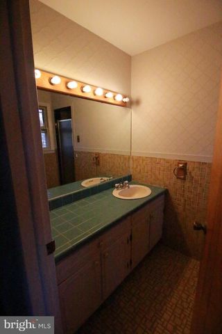 424 TRENTON RD, Browns Mills, NJ 08015