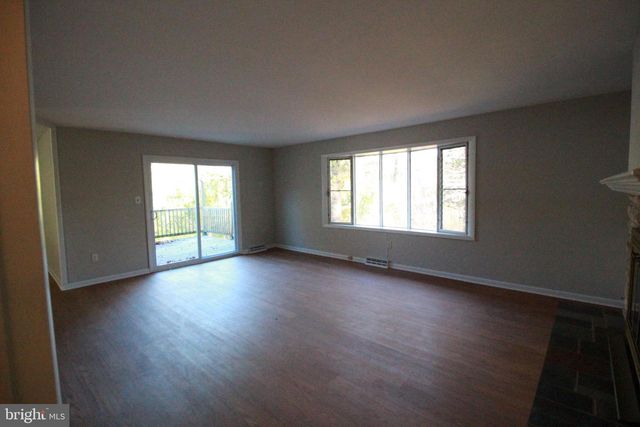 424 TRENTON RD, Browns Mills, NJ 08015