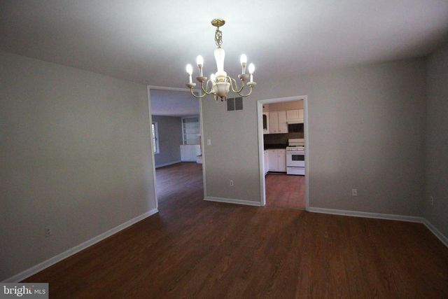 424 TRENTON RD, Browns Mills, NJ 08015