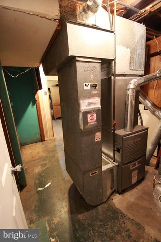 424 TRENTON RD, Browns Mills, NJ 08015