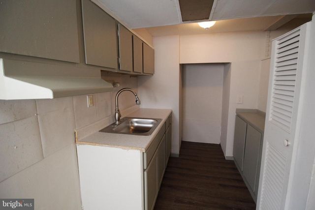 424 TRENTON RD, Browns Mills, NJ 08015