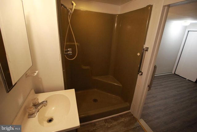 424 TRENTON RD, Browns Mills, NJ 08015