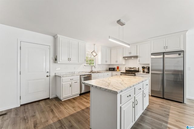 1010 MONTCLAIR ROAD, Birmingham, AL 35213