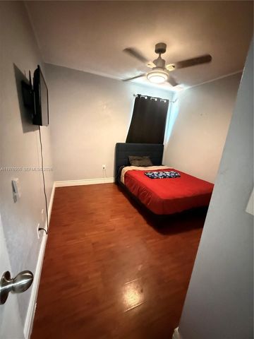 20934 SW 84th Ave, Cutler Bay, FL 33189